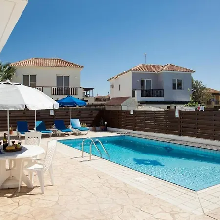 Oceana * Ayia Napa